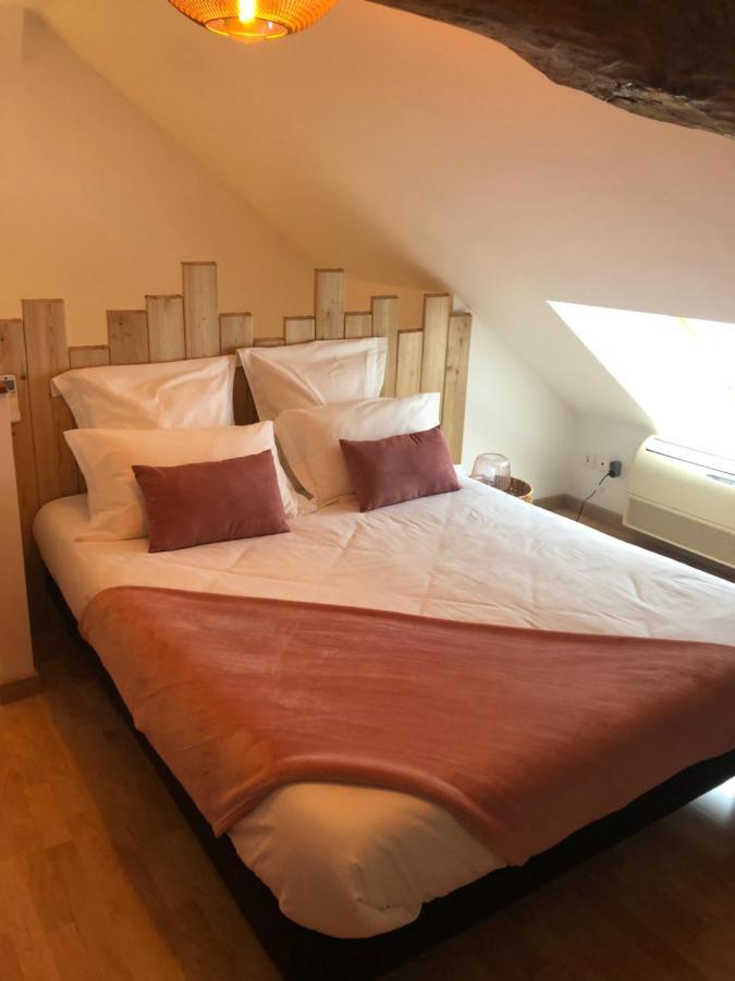 La Vue Loire Appartement Saint-Denis-de lʼHôtel Exteriér fotografie
